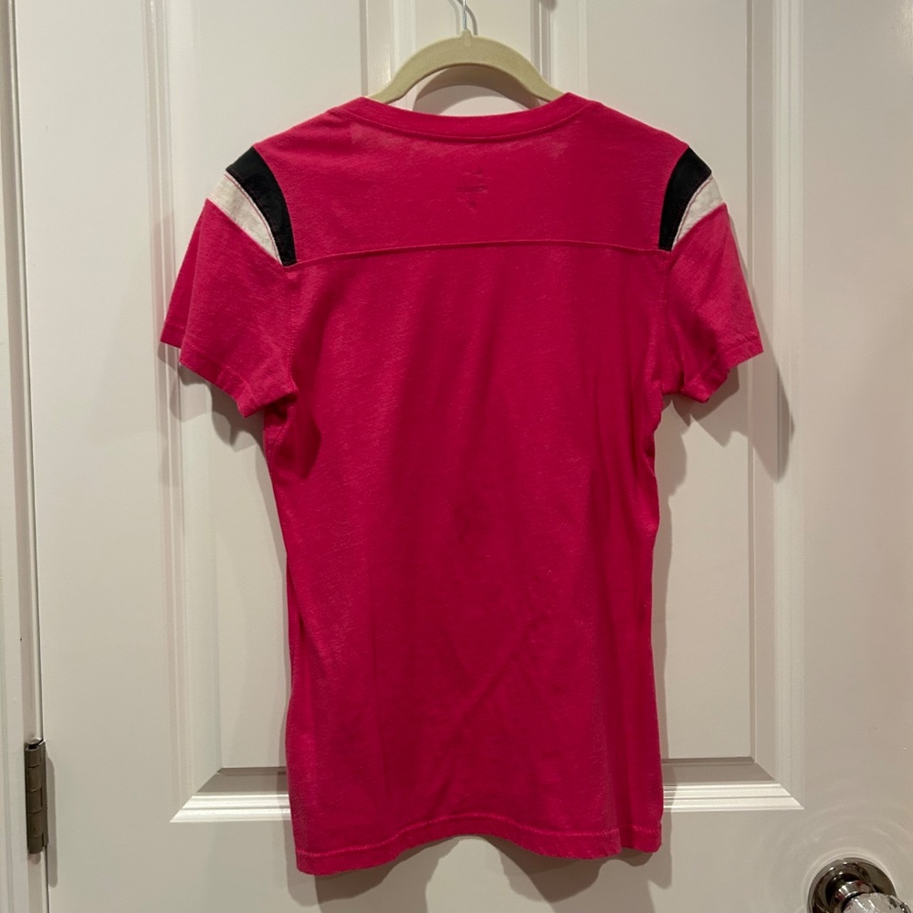 Nike Women’s Pink V-Neck T-Shirt Coast Guard Academy Size Small - Picture 7 of 7